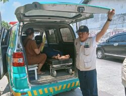 LKNU Ranting Kebonsari Candi Evakuasi Warga Sakit Ke RSUD Sidoarjo Bersama Ambulance LAZISNU